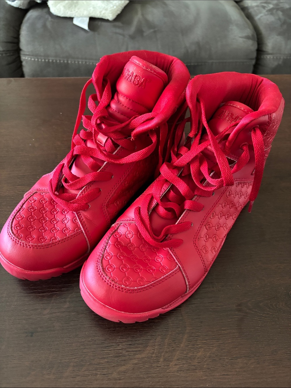 Zumba Energy Boss- Red - women’s size 9